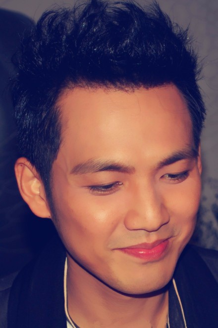 小哇钟汉良年轻青涩照,谁年轻时还不是小鲜肉