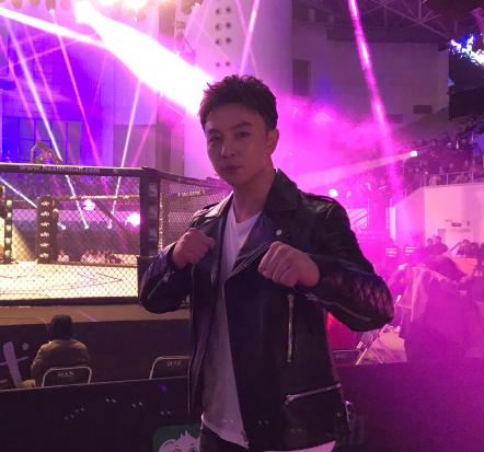 三十岁释小龙现状瘦下来后帅到惨绝人寰被多家媒体争相邀请