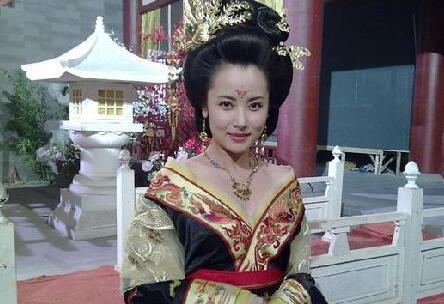 历史上最妖艳的10大女色狼,个个都是大美女!