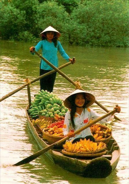 实拍80年代美丽越南老照片,景美人更美