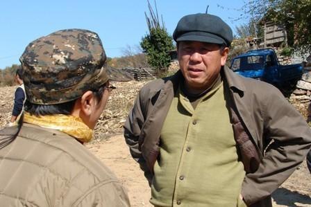 从《至高利益》的县长季夫顺,《希望的田野》中的乡党委书记徐大地