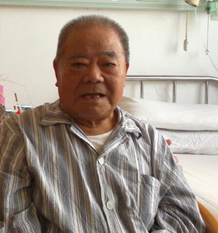 观音大士观音大士的扮演者左大玢老师,依旧和蔼可亲.