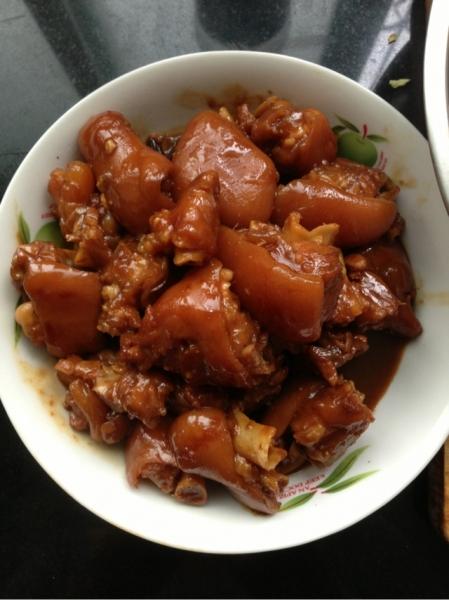 别找了这才是猪蹄最好吃的做法吃上一口就舍不得放筷