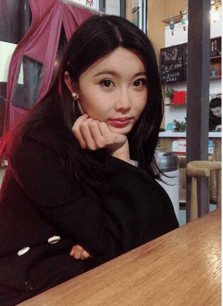 主播刘佳怡道歉以后只做娱乐主播