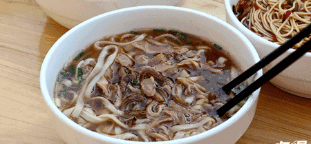 树木岭这家新晋人气粉面馆不排队还吃不到