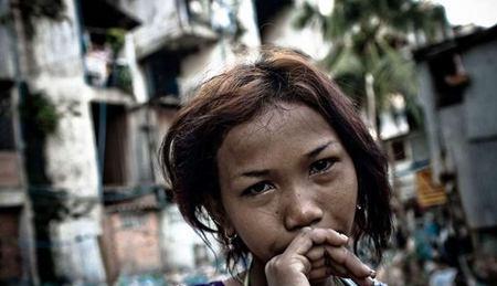 真实故事:女孩被拐卖至大山深处,生了孩子三年后逃出来