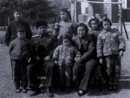 许世友将军的儿女们现在在哪!