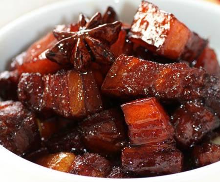 炖猪肉红烧肉时照着这几个小妙招你也能做出五星大厨味道