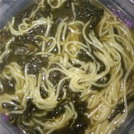 农村擀面条时,常加的一种干菜,味道更好,现在很少有人吃了