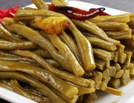 每次媳妇做这4道下酒家常菜,还没上桌就被吃一半,好吃