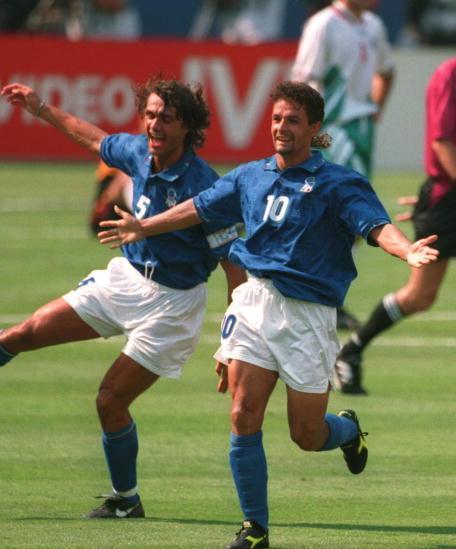 他年少成名,定义了影子前锋,却命途多舛,被称作