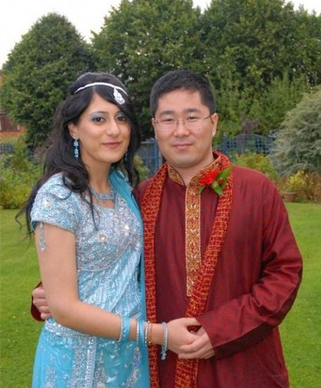印度女人嫁给中国人身边姐妹十分羡慕直言想要嫁到中国