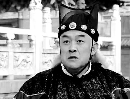 清朝老太监揭秘发迹的真相,靠鞋底藏一物平步青云!