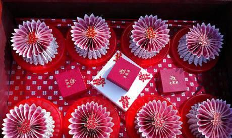办满月酒,礼品成了亮点
