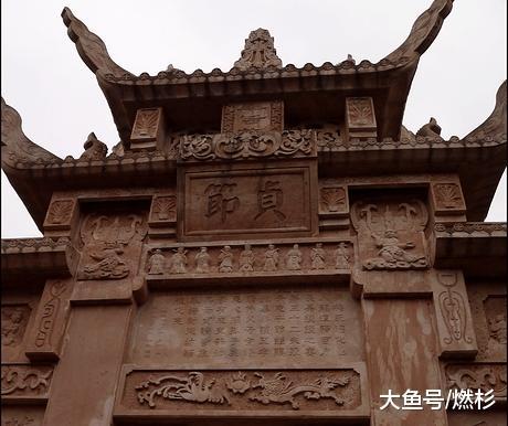 古代寡妇是如何守寡一生的? 一座贞节牌坊, 禁锢住她们一生