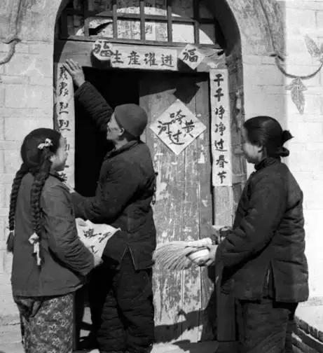 年味越来越淡了一起看看以前的过年什么样子