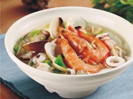 喜欢吃海鲜又喜欢吃粉的这北海海鲜粉就是你最好的选择!