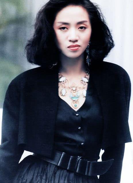 中国音乐界十大女歌手综合实力排名: 那英韩红