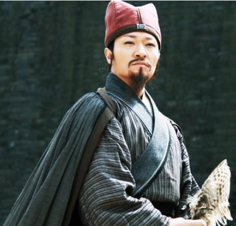 吴用协助" 晁盖等人,智取了 梁中书给太师 蔡京献寿的十万贯 生辰纲