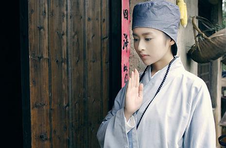 在古代,有些女子因为看破红尘,选择出家为尼,并在尼姑庵里终老此生.