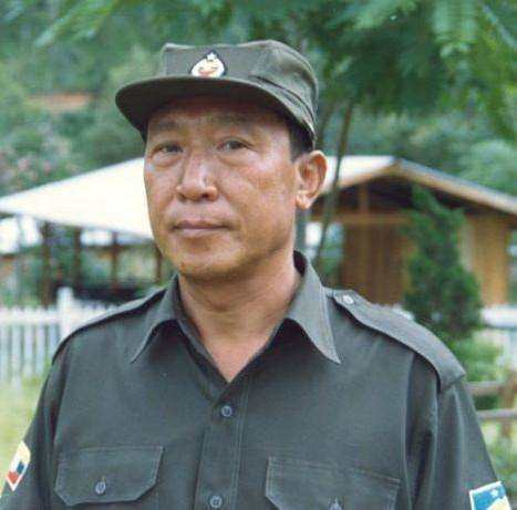 毒枭|坤沙|金三角_新浪新闻