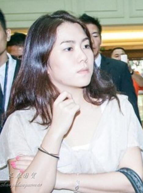 下面长春国贸晒一组阿wing的生活照.