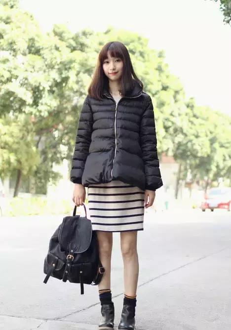 1米55的小个子美眉穿搭出1米63的身材,真人接地气穿搭示范