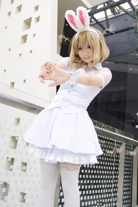 真人cos:《锁锁美@提不起劲!》我在@你,你快出现啊!