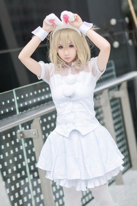 真人cos:《锁锁美@提不起劲!》我在@你,你快出现啊!