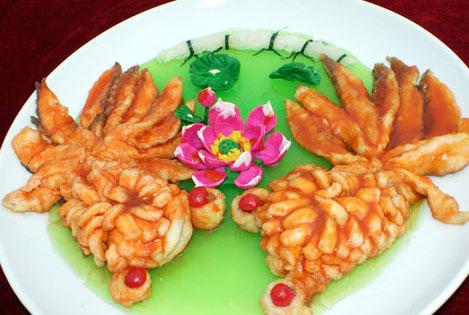 湘菜:金鱼戏莲
