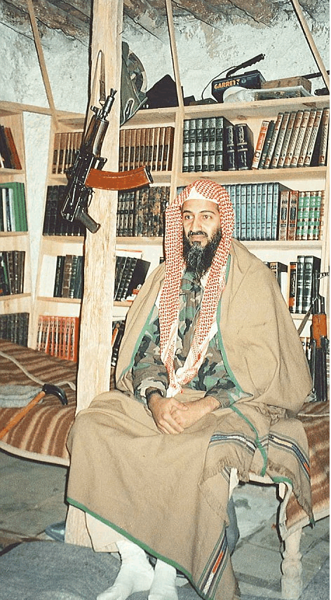 911袭击前, 本拉登秘密巢穴老照片大曝光, 为何藏匿十年未被发现?