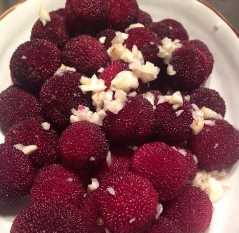 厦门杨梅季终于来了,杨梅要怎么做才销魂,我偷偷告诉你