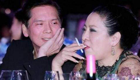 向华强这么牛 为何不敢去北京发展 只因这一巴