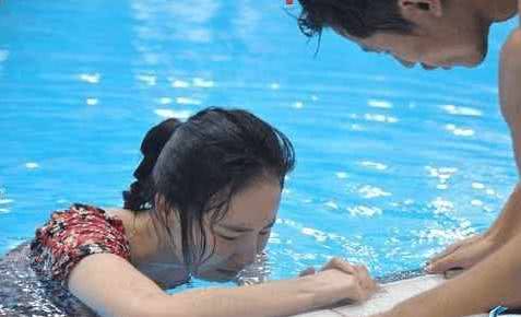 娱乐圈女星拍戏时来大姨妈怎么办女明星表示无奈