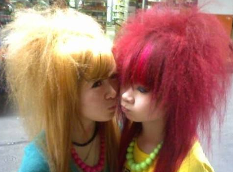 还记得那些年的非主流和杀马特吗现在再看到还是忍不住笑的难受