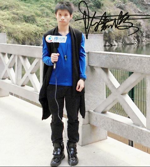 香港艺人陈嘉俊3月将开签名见面会 为第二部小说宣传