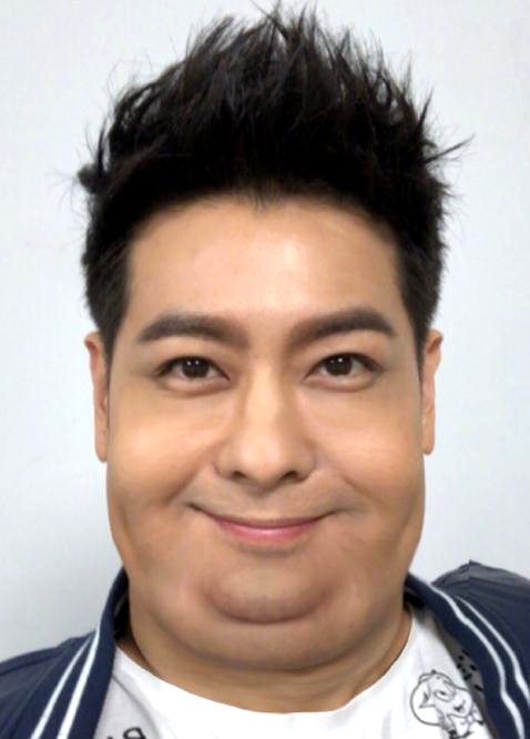 明星最丑18岁照片,林志颖把自己ps成了个胖子,萧敬腾变化最大