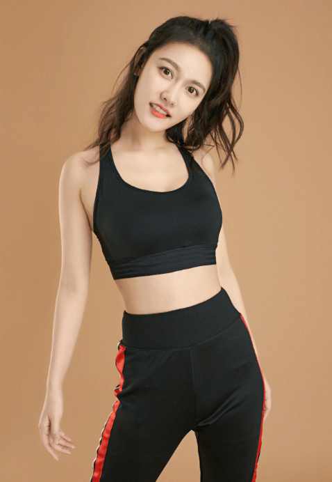 陈翔出轨视频流出江铠同微博沦陷不知道孙骁骁的脸是否被打肿