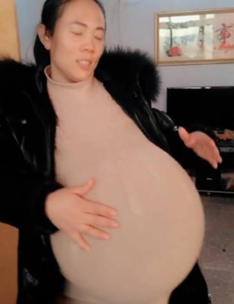 孕妇快生了的肚子图片图片