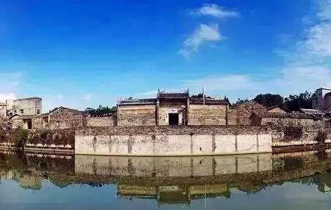 化州文楼古村古城古寨吸引众多游客前来观光游览|化州|古城|城墙_新浪新闻