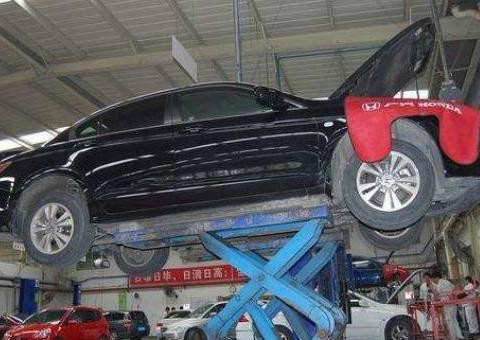 <em>汽车</em><em>底盘</em>这么重要，你敢不养护吗