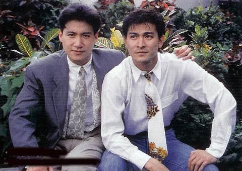 继歌神张学友之后,天王刘德华终于也宣布要开巡回演唱会了!