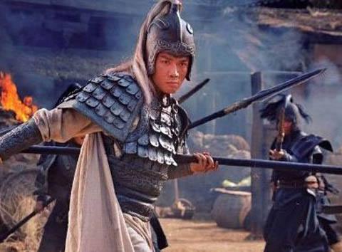 宋朝武将的地位有多低?名将狄青在同级别文官面前连大气都不敢出|狄青|韩琦|武将_新浪新闻