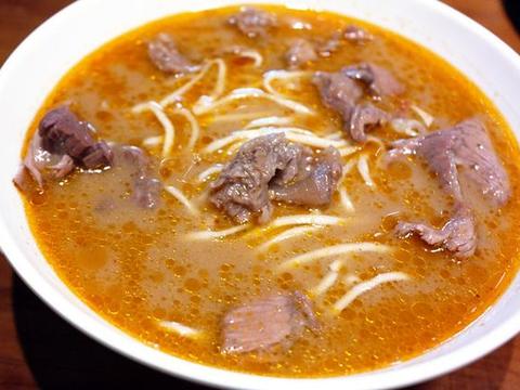 不是厦门才有沙茶面,原来漳州也有沙茶牛肉面!