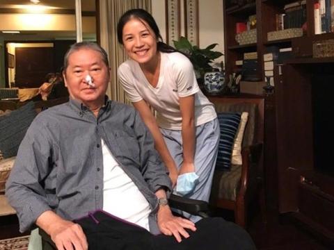 他拍裸照、坐监狱、大骂当局，一生狂妄风流，却怼前妻37年|胡茵梦|李敖|裸照|一生|狂妄_新浪新闻