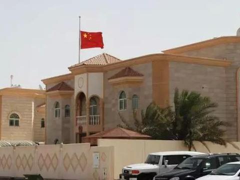 身在国外，大使馆能为你做什么？最全使馆使用攻略！|大使馆|中国公民|领事|使馆|攻略_新浪新闻