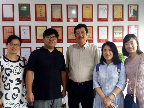 鲁迅先生长孙周令飞: 其实祖父并不是大家所认识的样子!|鲁迅|周令飞|祖父|长孙|样子_新浪新闻