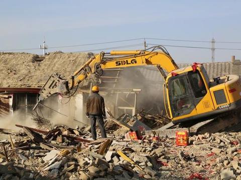 钩机和挖掘机有什么区别 挖掘机和装载机怎么区分