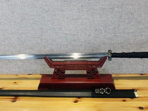 汉骑环首刀, 唐朝陌刀! 揭秘刀是如何成为军中短兵器霸主?|唐朝|兵器|骑兵|吴钩|武器_新浪新闻