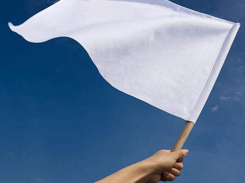 投降为什么举白旗，哪个国家最早开始使用，为什么选择白色！|白旗|日军|罗马帝国|二战|美军_新浪新闻